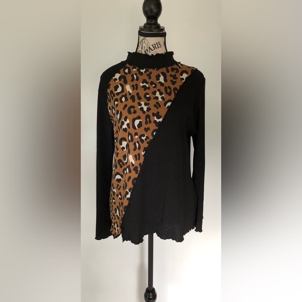 NWT Trisha Tyler Sweater medium black / brown